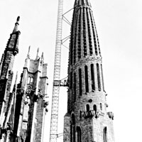 Completion of Sagrada Familia, Dagmar Jäger, 1992